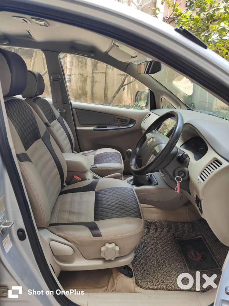Toyota Innova 2.5 G (diesel) 7 Seater, 2013, Diesel