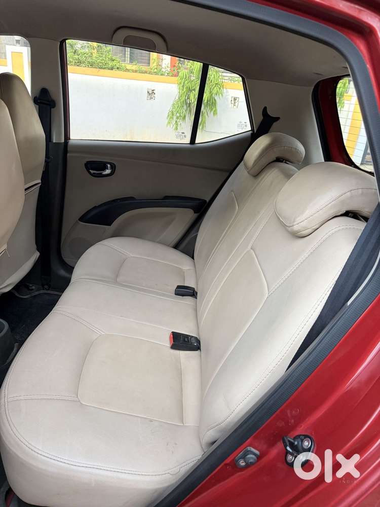 Hyundai I10 Sportz, 2012, Petrol