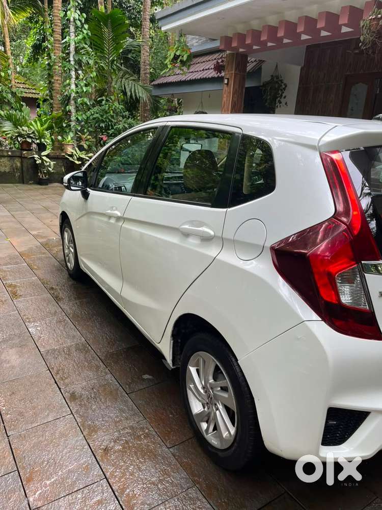 Honda Jazz V At 2016