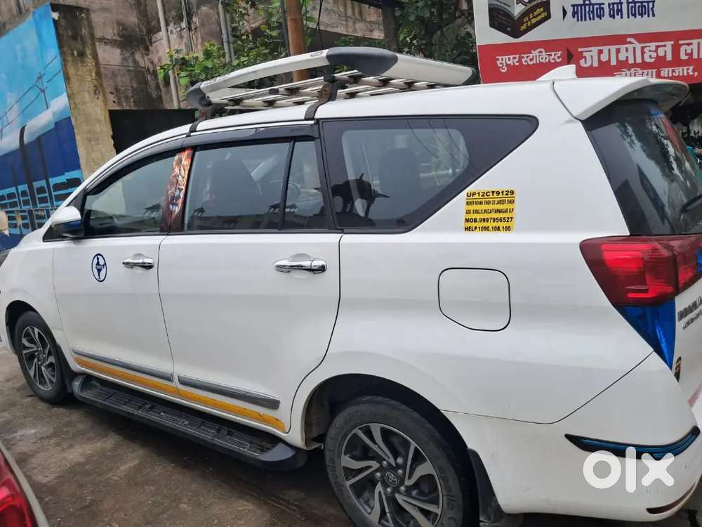 Toyota Innova Crysta 2024