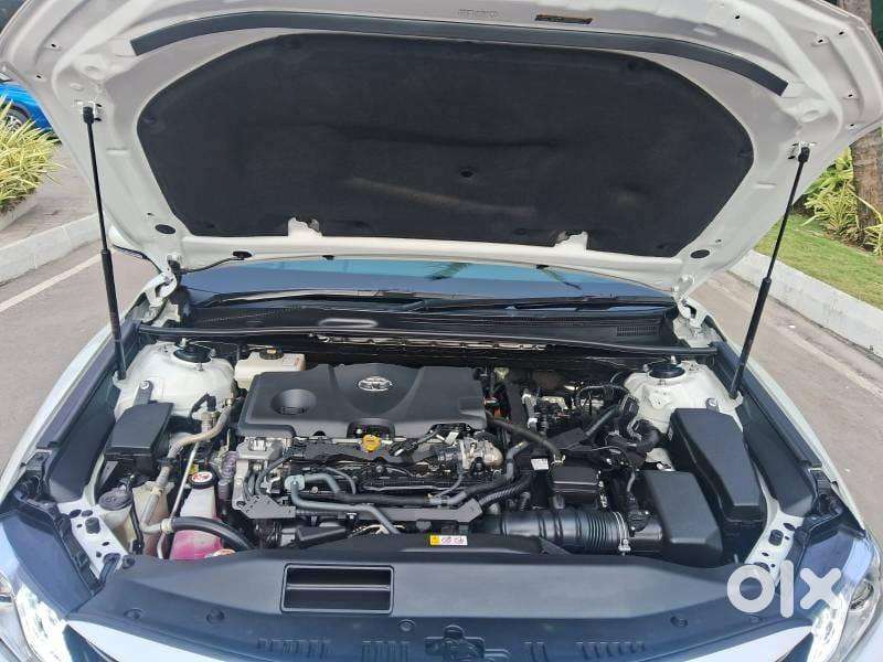 Toyota Camry 2.5 Hybrid, 2024, Petrol