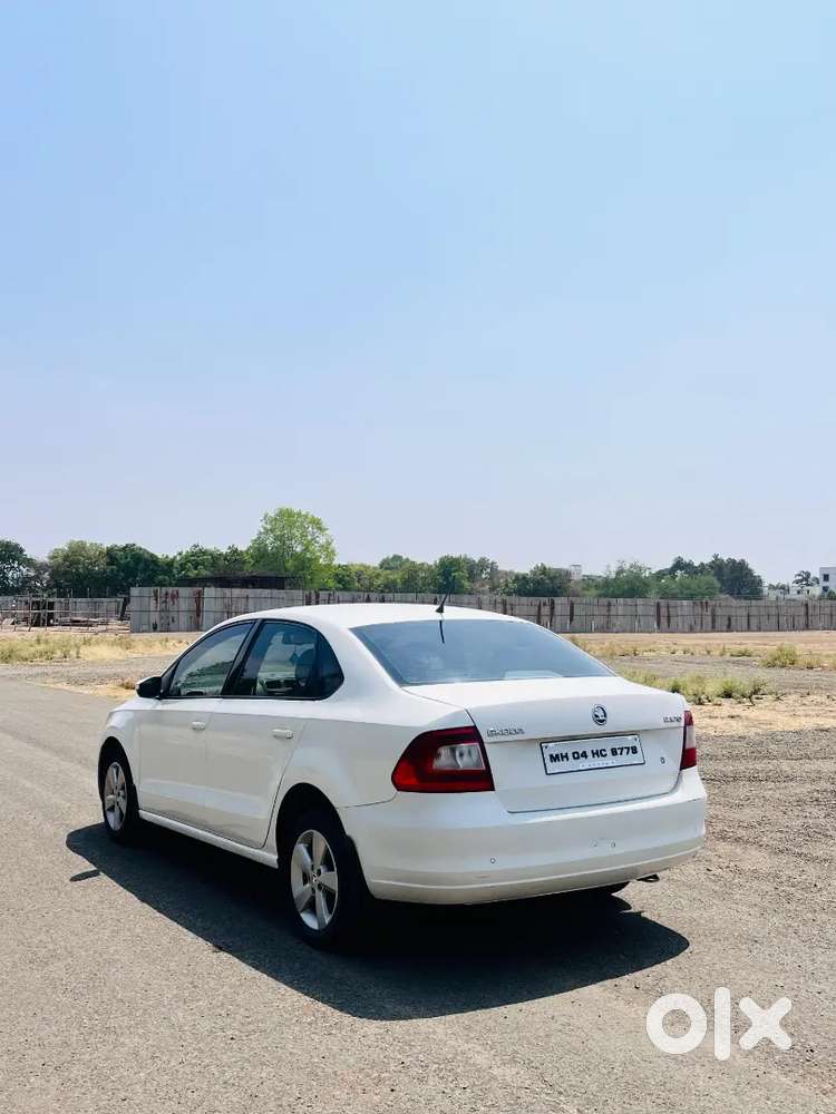 Skoda Rapid At 2015