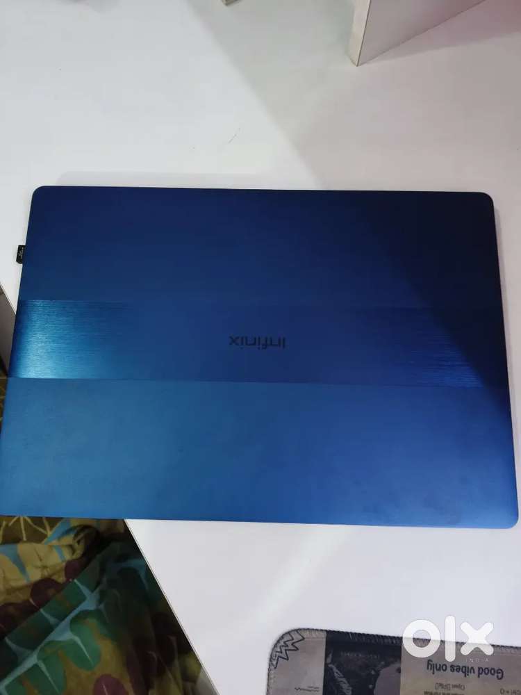 INFINIX Y4 MAX ( i5 1315U ) 16 gb , 512