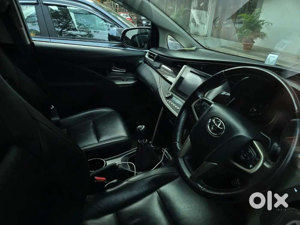 Toyota Innova Crysta 2017 Diesel 60000 Km Driven