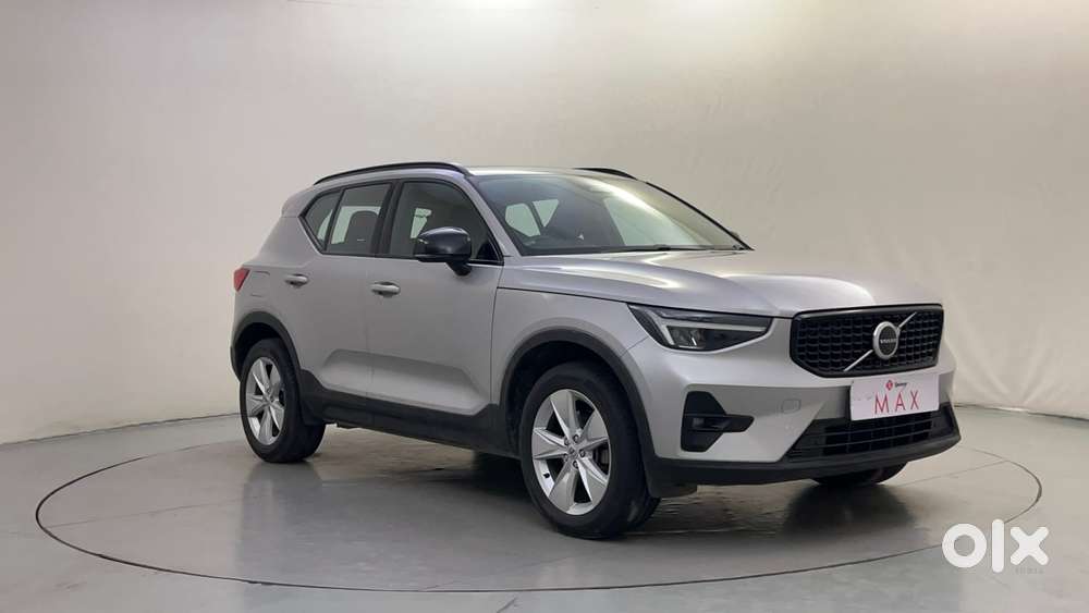 Volvo Xc40 B4 Ultimate, 2023, Petrol
