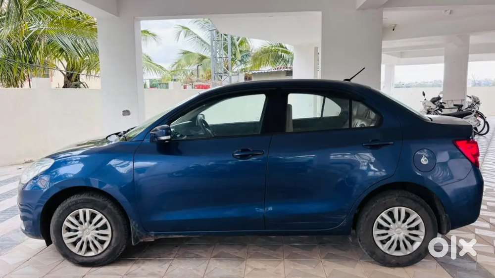 Maruti Suzuki Dzire Vxi 2022