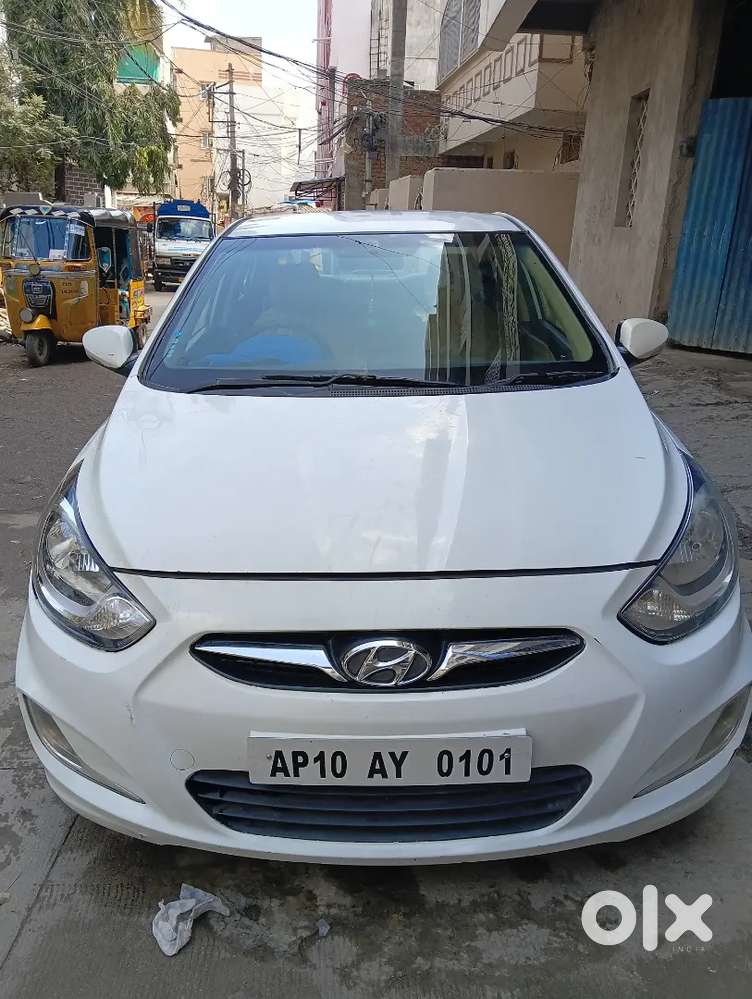 Hyundai Verna 1.6 Sx 2011