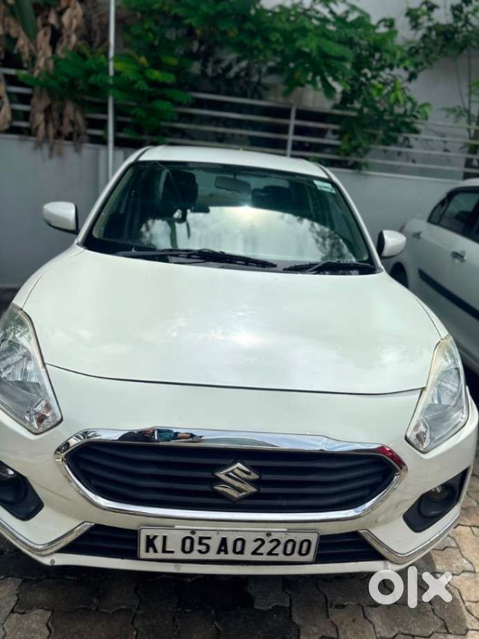 Maruti Suzuki Dzire 1.2 Vxi Amt, 2017, Petrol