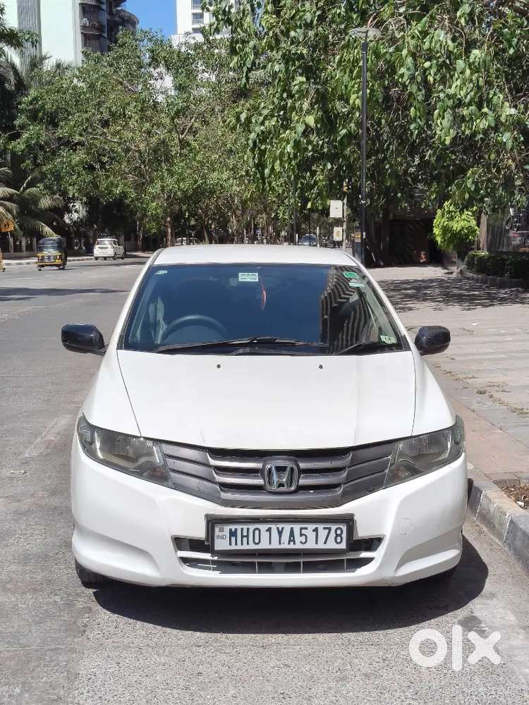 For Sale: Honda City I-vtec 2011  Petrol + Sequential Cng