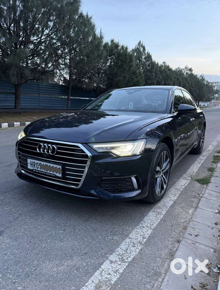 Audi A4, 2022, Petrol