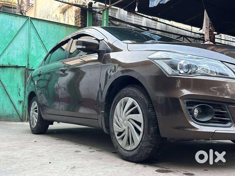 Maruti Suzuki Ciaz 2014-2017 Vxi Plus, 2015, Petrol