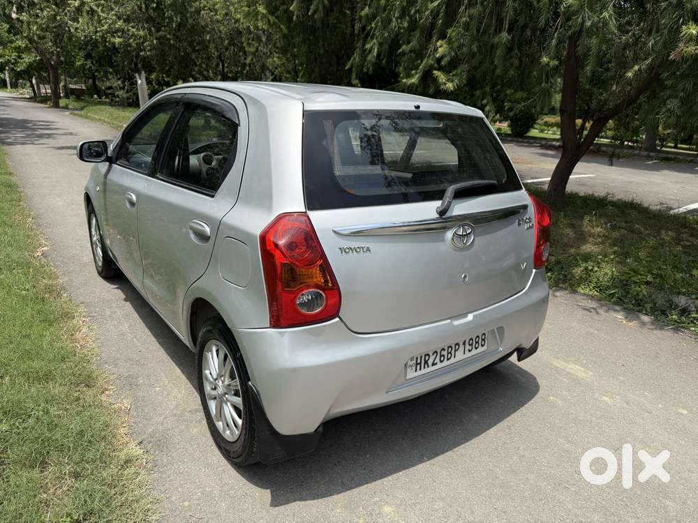 Toyota Etios Liva V Sp*, 2011, Petrol