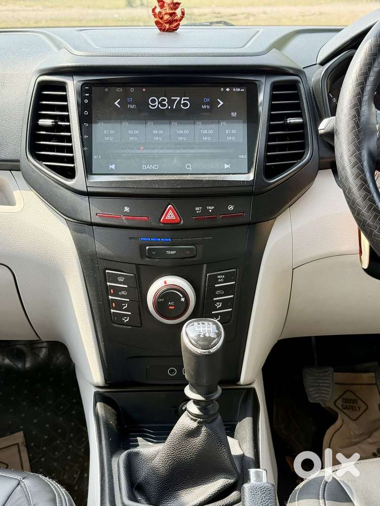 Mahindra Xuv300 W6 Diesel, 2023, Diesel