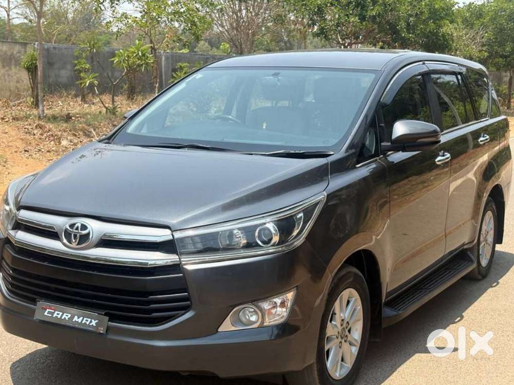 Toyota Innova Crysta 2.4 V, 2017, Diesel