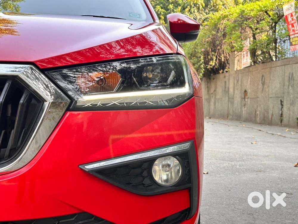 Skoda Slavia 1.0 Tsi Style At, 2023, Petrol