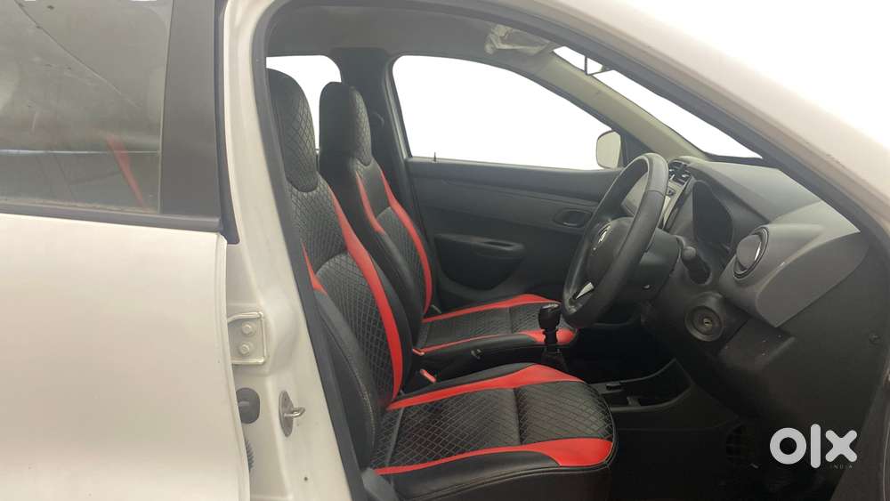 Renault Kwid Rxt, 2016, Petrol