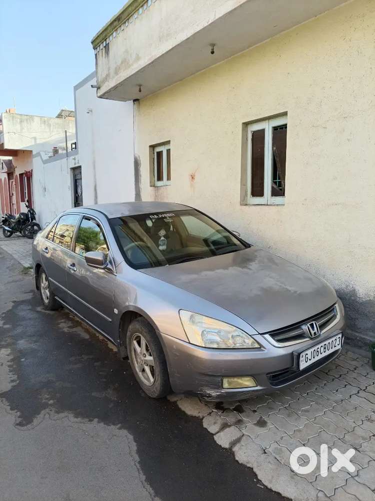 Accord Cng + Petrol 2006