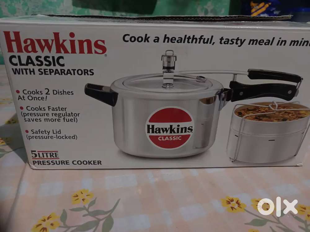 Hawkins Classic 5 Litre Pressure Cooker with Separators &ndash; Box Packed