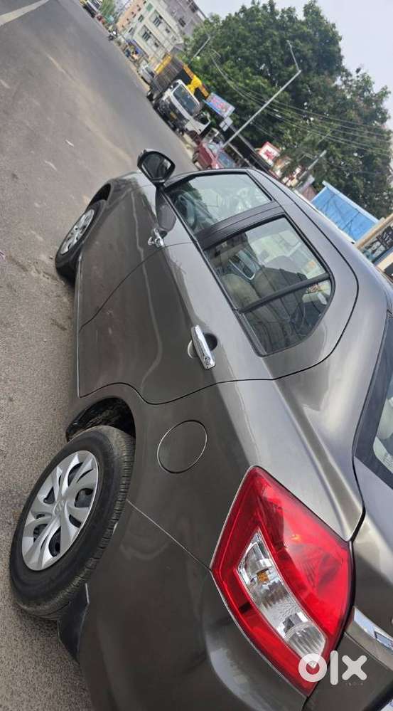 Maruti Suzuki Swift Dzire 1.2 Vxi, 2016, Petrol