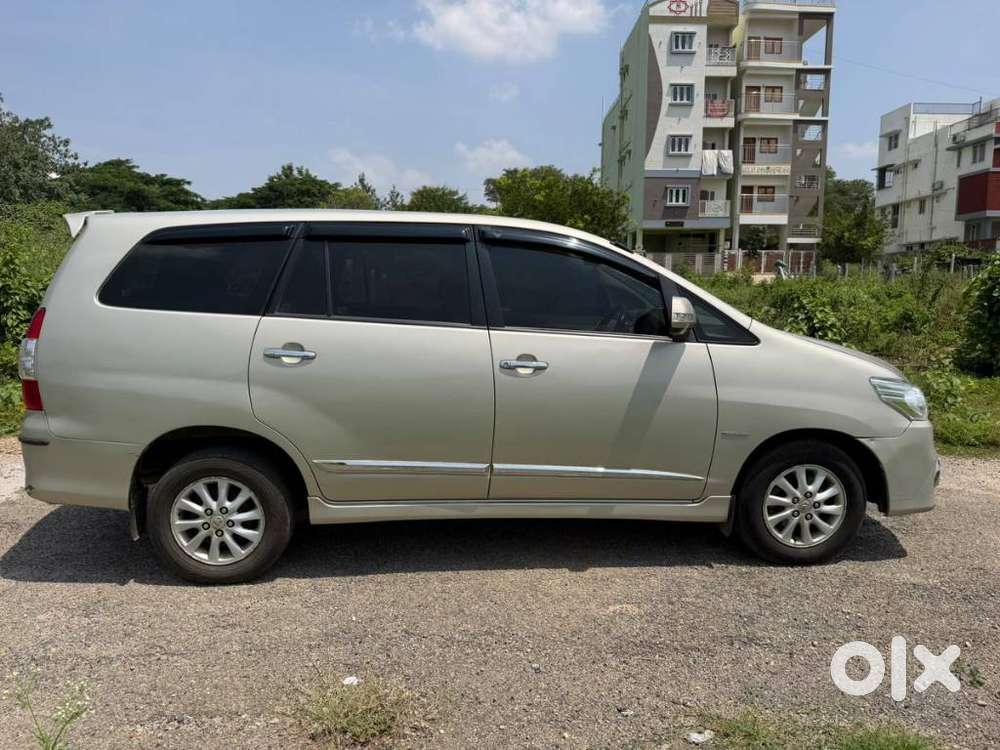 Toyota Innova 2.5 V 7 Str, 2013, Diesel