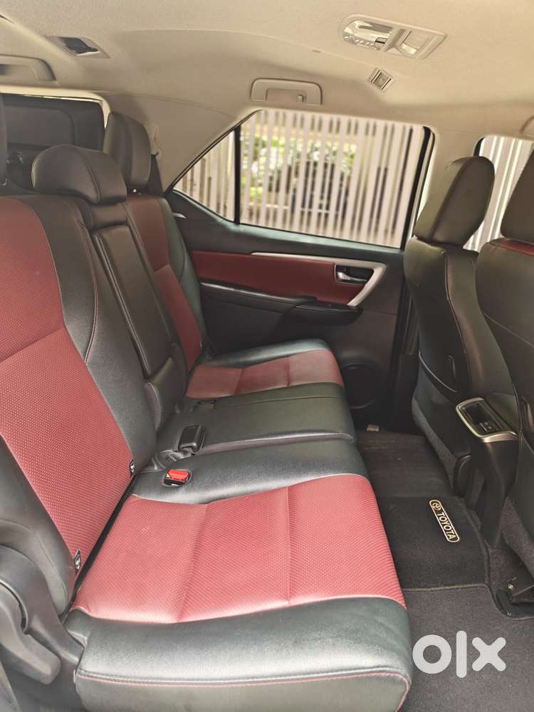 Toyota Fortuner Legender 4x2 At 2.8, 2024, Diesel
