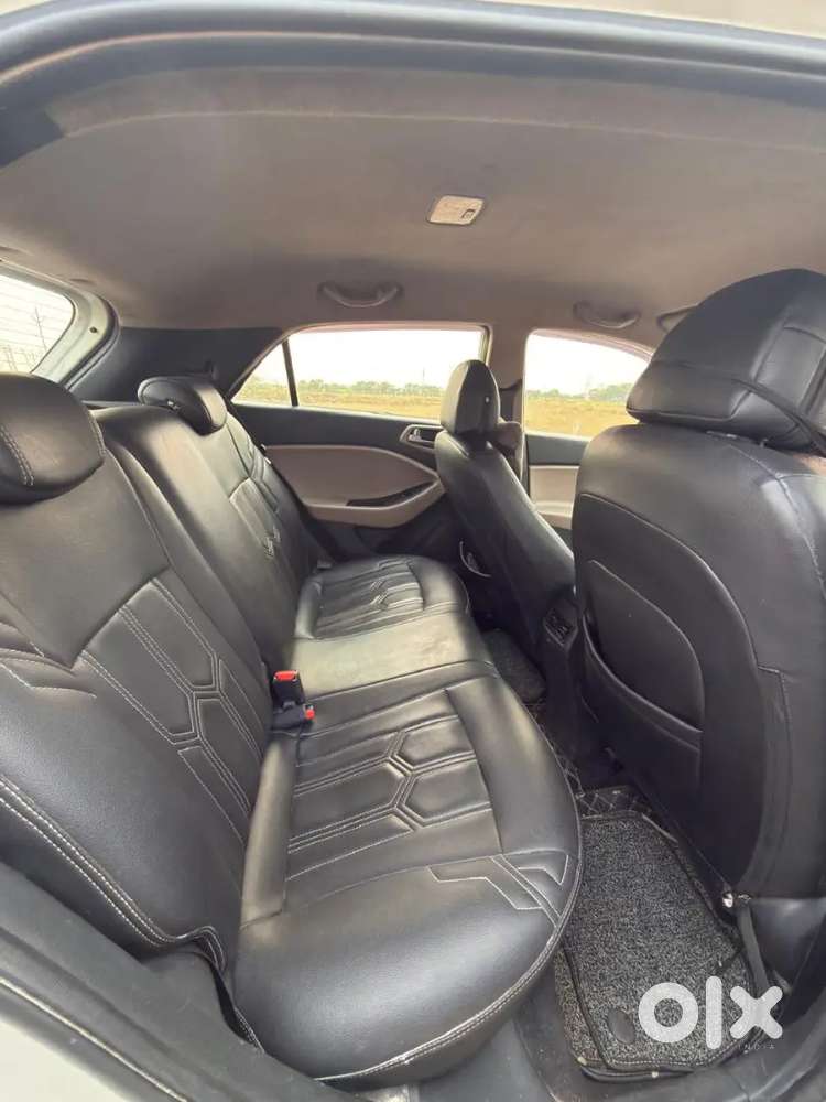 Well Maintained Hyundai I20 Asta (top Variant) 2016 Model Petrol