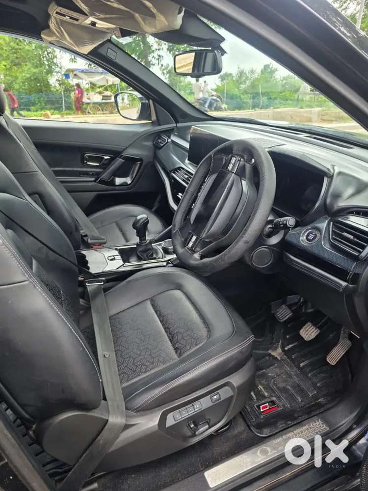 Tata Safari 7s 2024 Top End Model Push Start Button Sunroof Full Top