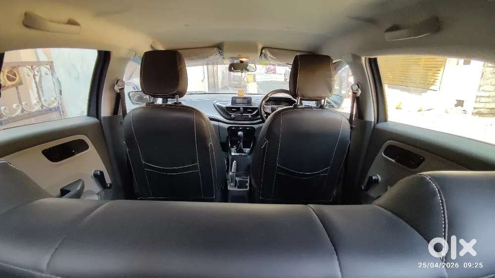 Tata Altroz 2020 Petrol Single Owner - Well Maintained Showroom Stock.