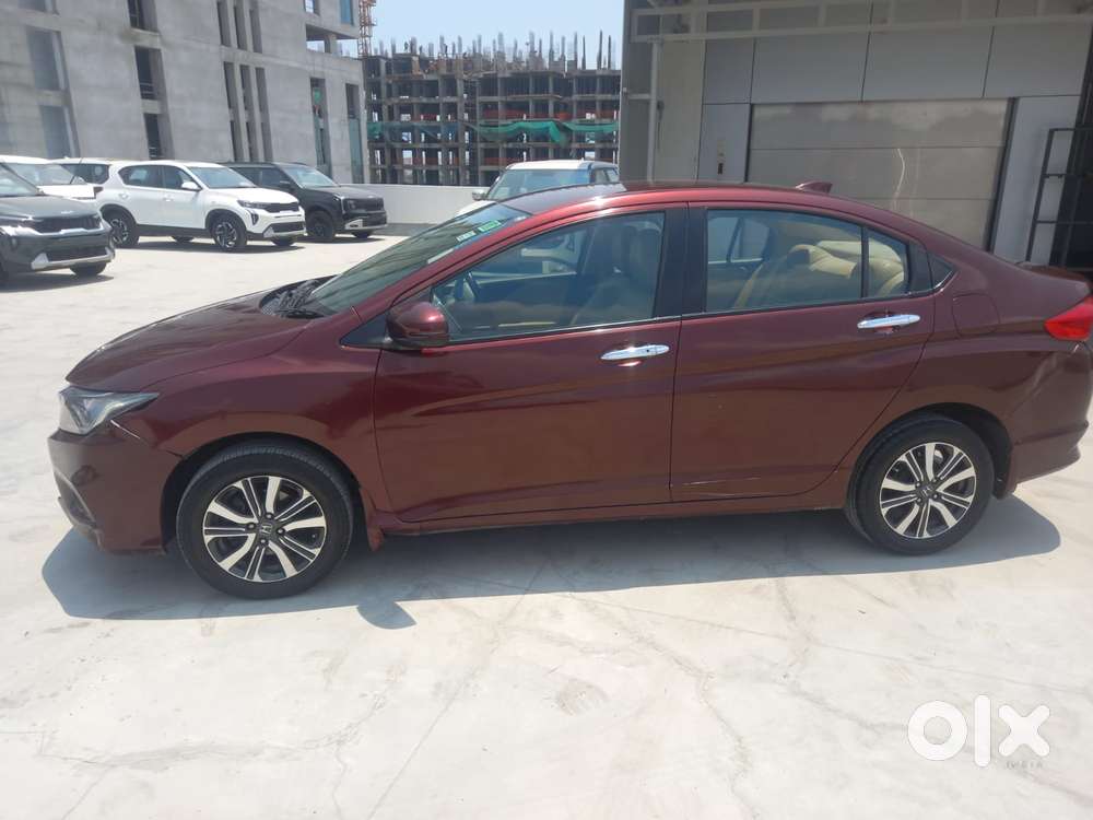 Honda City I-vtec V, 2018, Petrol