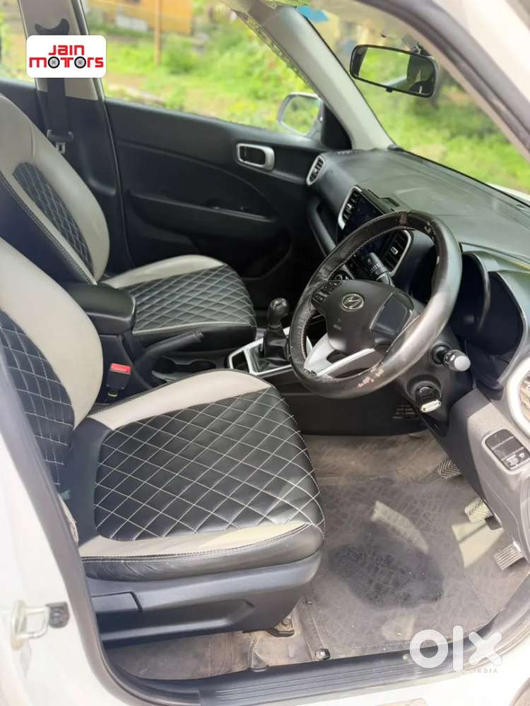 Hyundai Venue S 1.2 Petrol, 2022, Petrol