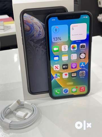 Iphone xr 64gb 100% battery with bill warranty available