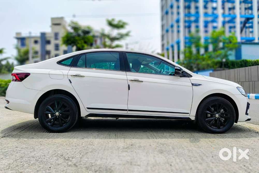 Skoda Slavia Ambition 1.0l Tsi At, 2025, Petrol