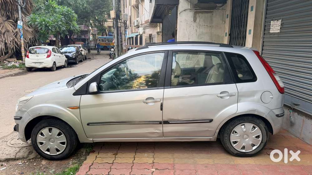 Ford Figo 2014 Petrol  2nd Owner  Only 40,000 Km  Tax Till 2029