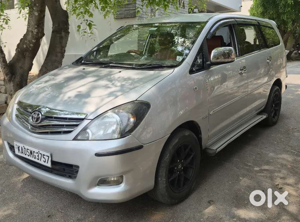 Toyota Innova 2009