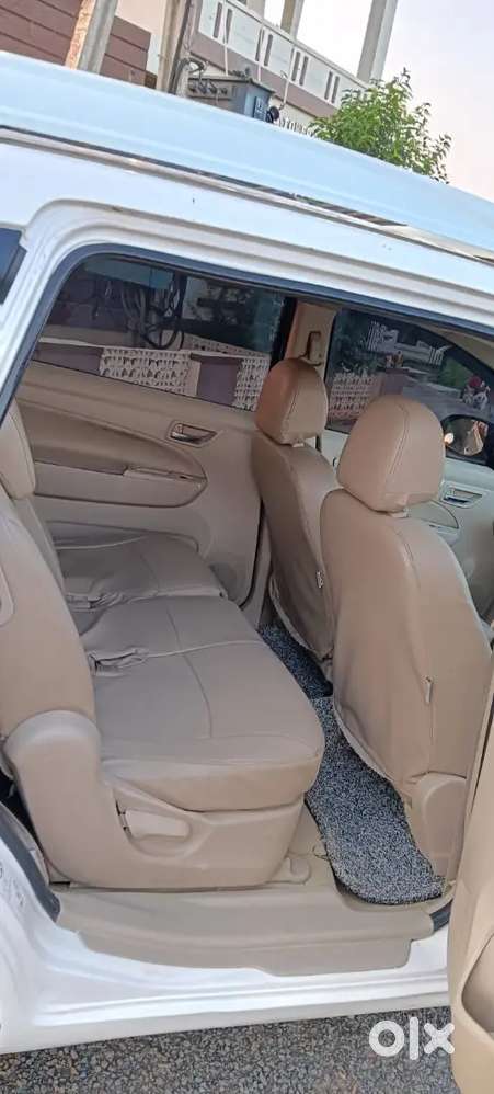 Maruti Suzuki Ertiga 2017 Diesel 120000 Km Driven