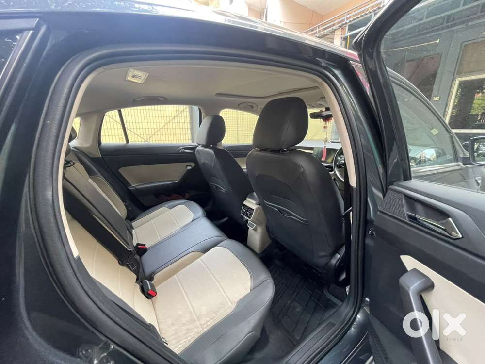 Skoda Slavia Style 1.0l Tsi At, 2023, Petrol