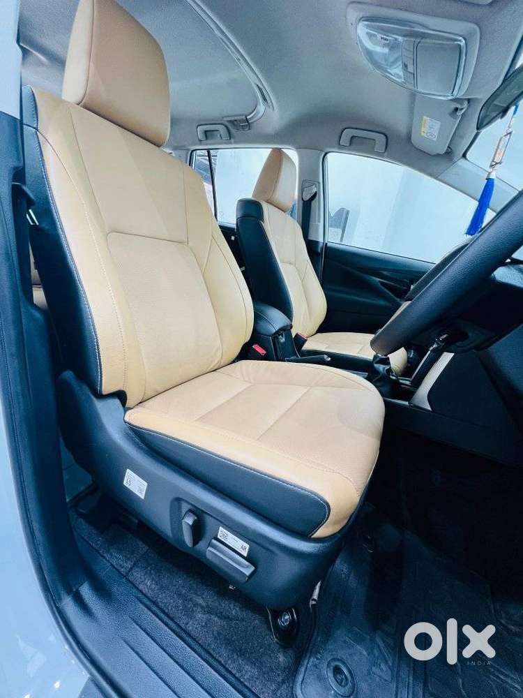 Toyota Innova Crysta 2.4 Z 7 Str, 2025, Diesel