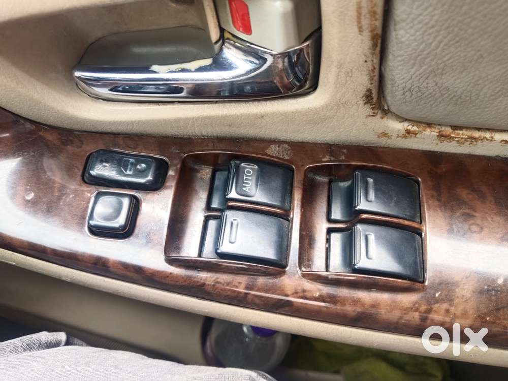Toyota Innova 2.5 V 8 Str, 2013, Diesel