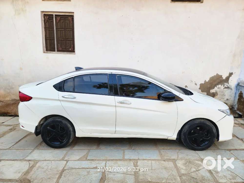 Honda City 2014 Diesel Well Maintained