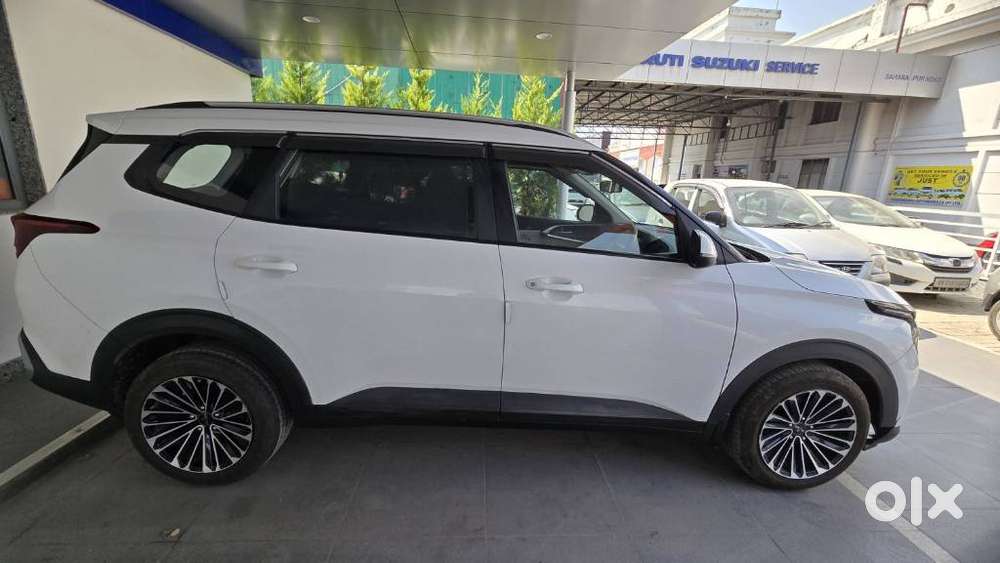 Kia Carens 1.5 Prestige 7 Str, 2023, Petrol