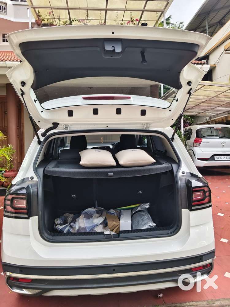 Volkswagen Taigun 1.0 Tsi Highline At, 2024, Petrol