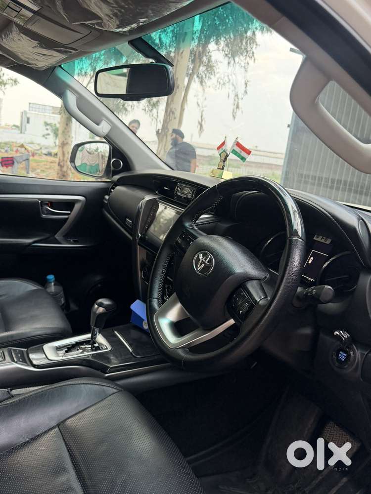 Toyota Fortuner 3.0 4x2 Automatic, 2022, Diesel