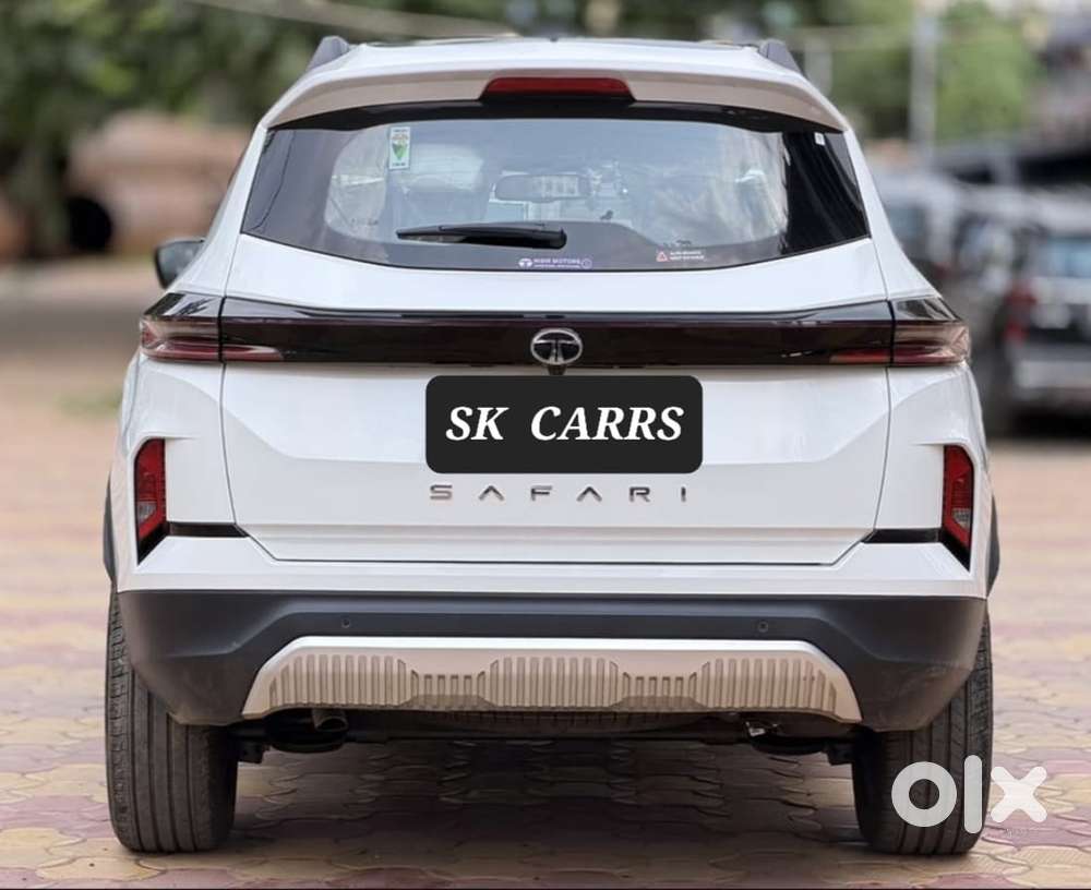 Tata Safari Accomplished Plus 6 STR Dual Tone, 2024, Diesel