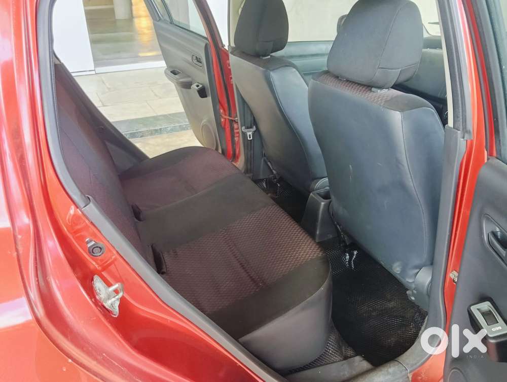 Maruti Suzuki Swift, 2010, Petrol