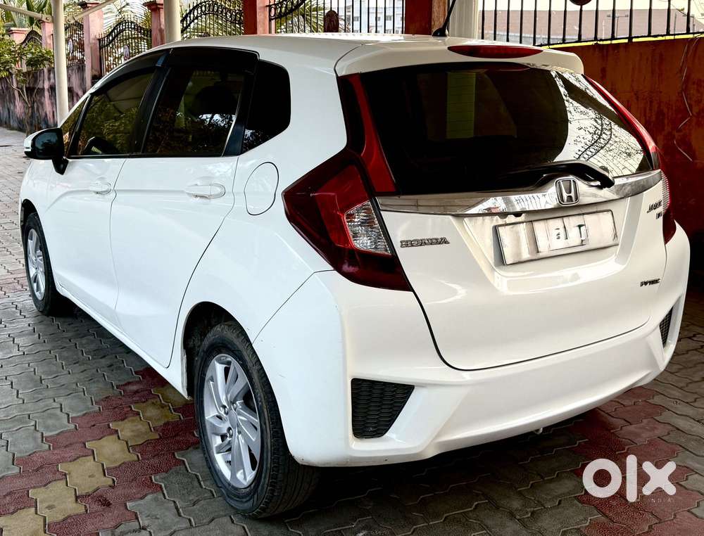 Honda Jazz V Mt Privilege, 2016, Petrol