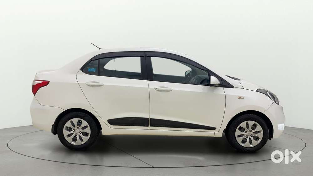 Hyundai Xcent [2014-2017] 1.2 E Plus Petrol, 2018, Petrol