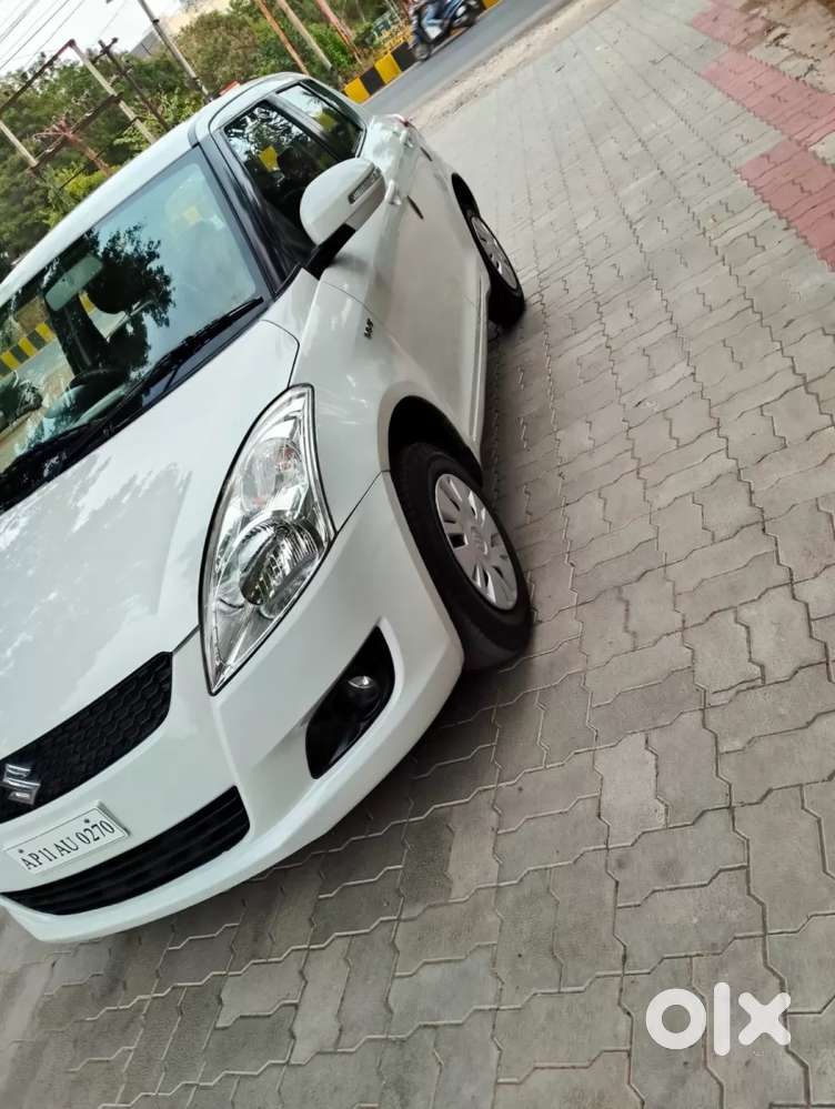 Maruti Suzuki Swift 1.3 Vxi, 2014, Petrol