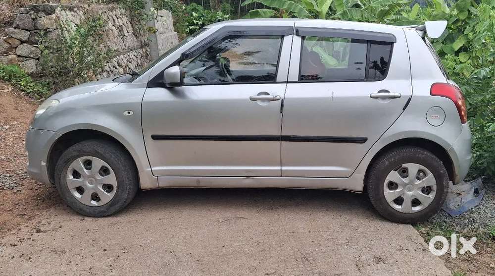 Maruthi Swift Lxi
