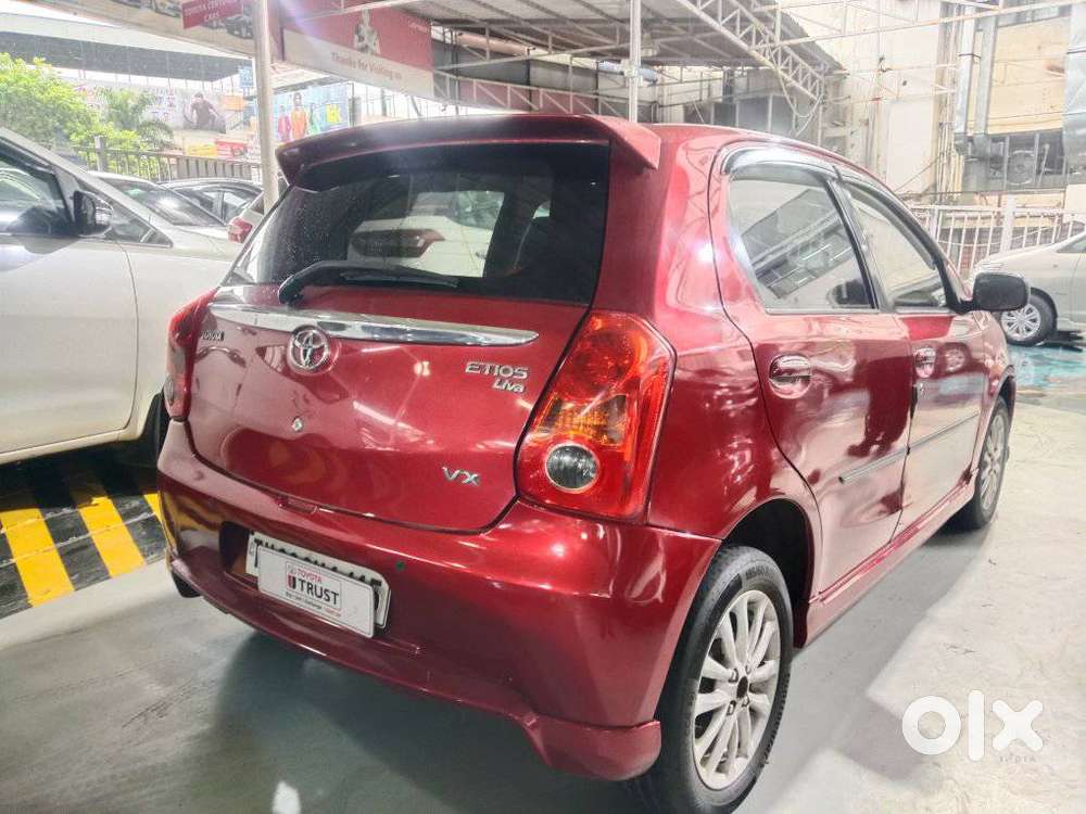 Toyota Etios Liva, 2011, Petrol