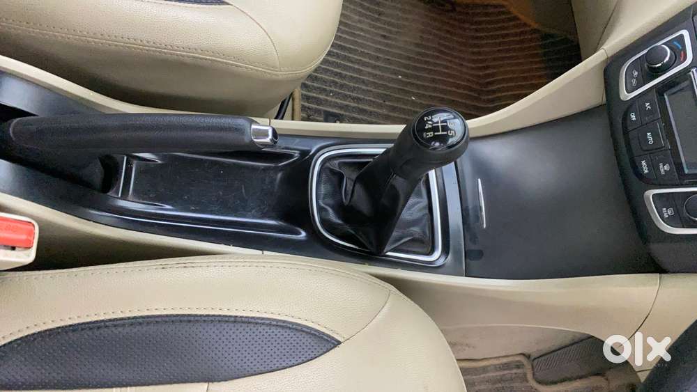 Maruti Suzuki Ciaz 2014-2017 Zxi, 2015, Petrol